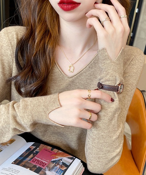 Primazel（プリマゼル）の「Vネック長袖シンプルニットソー（ニット/セーター・レディース・ホワイト/ブラック/モカ・M）」の3枚目の写真