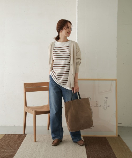 URBAN RESEARCH DOORS(アーバンリサーチドアーズ)の「ウールワイドVネックカーディガン(カーディガン/ボレロ・レディース・オートミール/ダークブラウン/ライトグレー・ONE)」の21枚目の写真