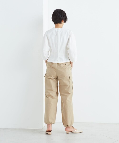 Aresense(アーセンス)の「Aresense/アーセンス TEXBRID高密度ストレッチカーゴパンツ(カーゴパンツ・レディース・ベージュ・フリ-)」の13枚目の写真