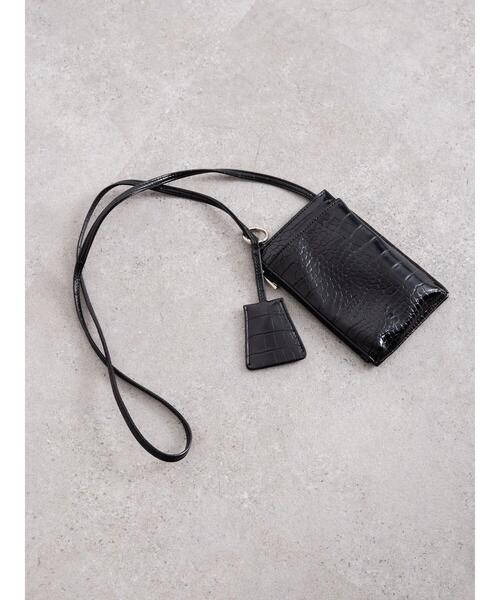 AMERICAN HOLIC（アメリカンホリック）の「キーケース付きスマホショルダー（ショルダーバッグ・レディース・ブラック/ベージュ/レッド/アイボリー・FREE）」の6枚目の写真