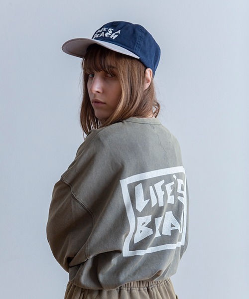 LIFE'S A BEACH（ライフズアビーチ）の「Universal Style Wear × Life's a Beach /ライフズアビーチ コラボ ロンT（Tシャツ/カットソー・メンズ・カーキ/スミクロ/オフホワイト/ネイビー・MEDIUM/X-LARGE/LARGE）」の3枚目の写真