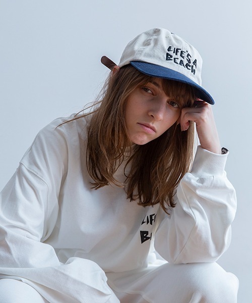 LIFE'S A BEACH（ライフズアビーチ）の「Universal Style Wear × Life's a Beach /ライフズアビーチ コラボ ロンT（Tシャツ/カットソー・メンズ・カーキ/スミクロ/オフホワイト/ネイビー・MEDIUM/X-LARGE/LARGE）」の6枚目の写真