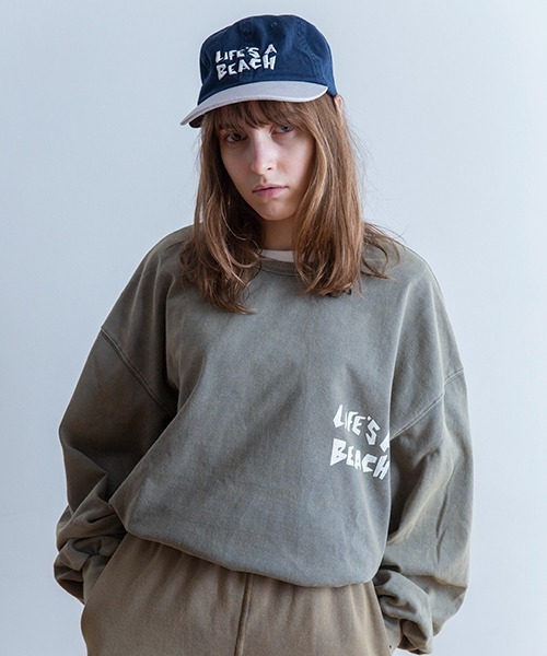 LIFE'S A BEACH（ライフズアビーチ）の「Universal Style Wear × Life's a Beach /ライフズアビーチ コラボ ロンT（Tシャツ/カットソー・メンズ・カーキ/スミクロ/オフホワイト/ネイビー・MEDIUM/X-LARGE/LARGE）」の7枚目の写真