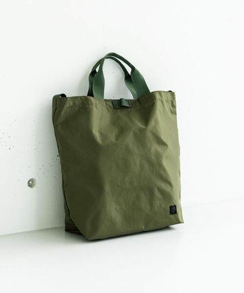 MIS(エムアイエス)の「【別注】<MIS×green label relaxing>CARRYING ショルダー バッグ(ショルダーバッグ・メンズ・ブラック/オリーブ・FREE)」の4枚目の写真
