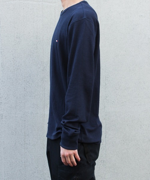 TOMMY HILFIGER(トミーヒルフィガー)の「【Tommy Hilfiger】トミーヒルフィガー Tシャツ 長袖 ロンT サーマル THERMAL LS TEE ロゴ 09T3585(Tシャツ/カットソー・メンズ・ホワイト/ブラック/グレー/レッド/アイボリー/ダークネイビー/ブラウン・S/M/L/XL/XXL)」の21枚目の写真