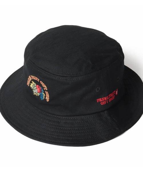 FRUIT OF THE LOOM（フルーツオブザルーム）の「FRUIT OF THE LOOM SOUVENIR BUCKET HAT