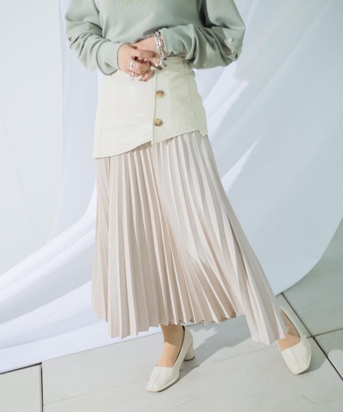 mona Belinda(モナベリンダ)の「合皮切替プリーツスカート(スカート・レディース・イエロー/アイボリー・FREE)」の15枚目の写真