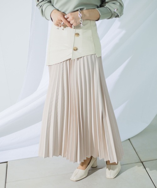 mona Belinda(モナベリンダ)の「合皮切替プリーツスカート(スカート・レディース・イエロー/アイボリー・FREE)」の19枚目の写真