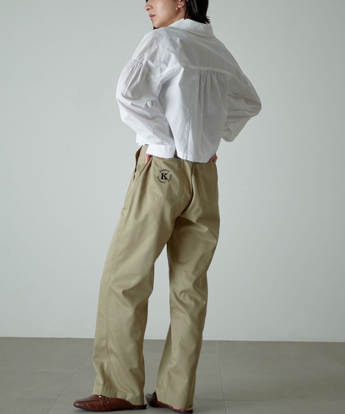 KANGOL EXTRA COMFORT（カンゴールエクストラコンフォート）の「【KANGOL EXTRA COMFORT(カンゴール エクストラコンフォート)】《WEB限定》ワイドストレート ロゴ刺繍ツイル ベイカーパンツ（その他パンツ・レディース・ブラック/ベージュ/カーキ・LL/M/L）」の8枚目の写真