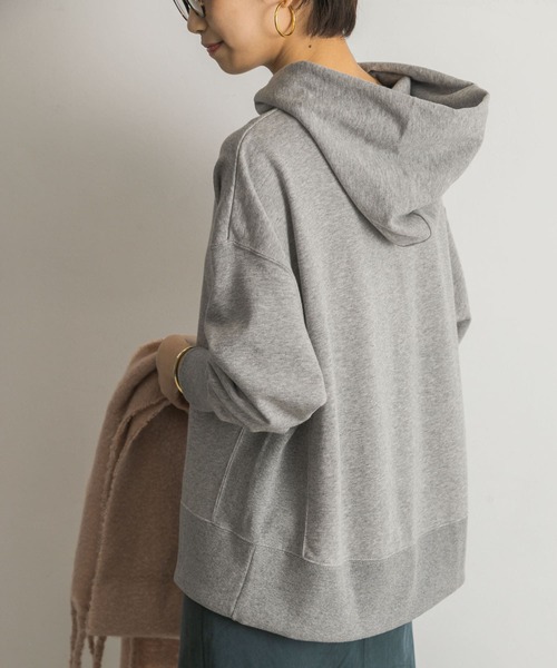 URBAN RESEARCH（アーバンリサーチ）の「ハイゲージ裏毛フーディー（Tシャツ/カットソー・レディース・グレー/オフホワイト・FREE）」の8枚目の写真