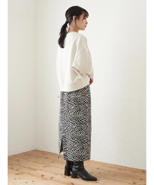 Green　Parks（グリーンパークス）の「ダンボールクッションショート丈プルオーバー＊（スウェット・レディース・サックスブルー/ブラック/ライトベージュ・FREE）」の5枚目の写真