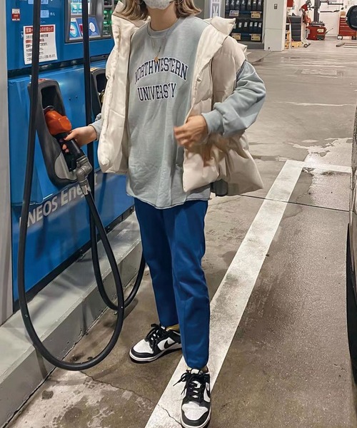 CORNERS（コーナーズ）の「カレッジロゴルーズスウェット（スウェット・レディース・スミクロ/杢グレー/オートミール/ライトグリーン・FREE）」の21枚目の写真