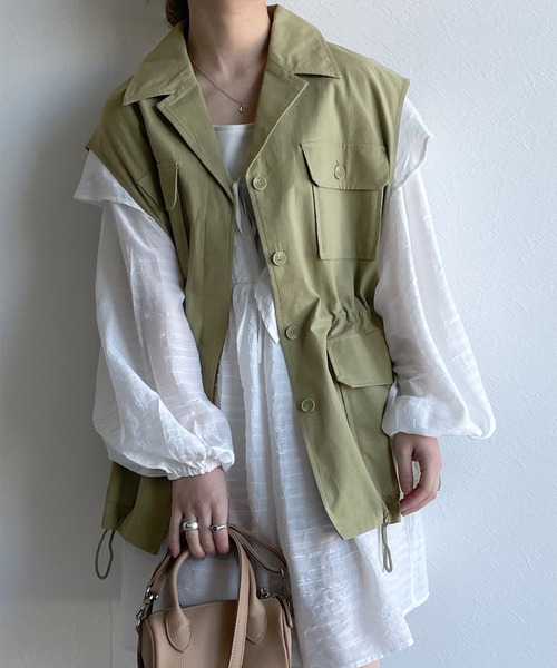 w closet（ダブルクローゼット）の「開襟衿ミリタリーベスト（ベスト・レディース・キナリ/ライトカーキ・FREE）」の2枚目の写真