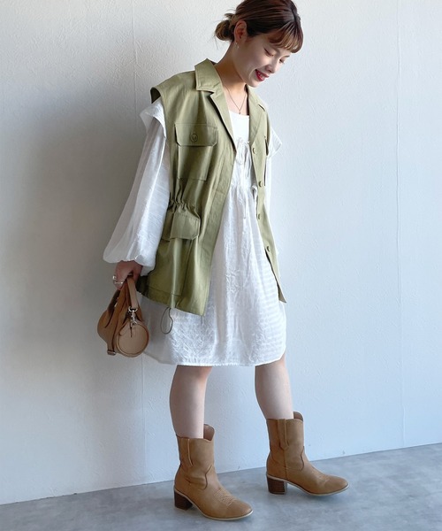 w closet（ダブルクローゼット）の「開襟衿ミリタリーベスト（ベスト・レディース・キナリ/ライトカーキ・FREE）」の20枚目の写真