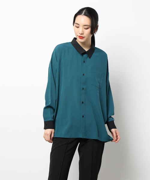 INASTUDIOS ZOO（イーナストゥディオスズー）の「「INASTUDIOS SELECT」ポリストレッチ クレリックシャツ トップス レディース（シャツ/ブラウス・レディース・ホワイト/グレイッシュベージュ/チャコール/グリーン/サックスブルー/ブラック/ネイビー/パープル・MEDIUM/LARGE/X-LARGE）」の11枚目の写真