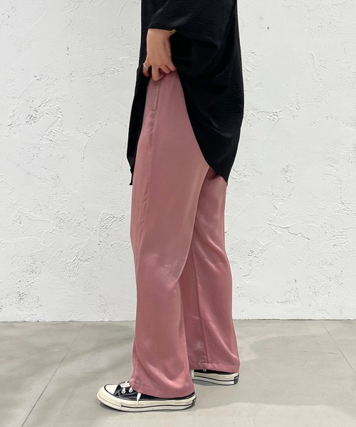 apres jour mignon(アプレジュールミニョン)の「カラーサテンイージーパンツ【ZOZOTOWN限定アイテム】(その他パンツ・レディース・グリーン/ピンク/ブラック/オレンジ・SMALL/MEDIUM/X-LARGE)」の13枚目の写真