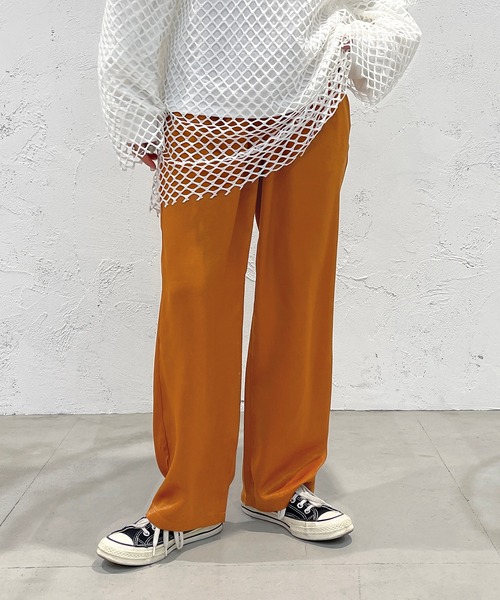 apres jour mignon(アプレジュールミニョン)の「カラーサテンイージーパンツ【ZOZOTOWN限定アイテム】(その他パンツ・レディース・グリーン/ピンク/ブラック/オレンジ・SMALL/MEDIUM/X-LARGE)」の17枚目の写真