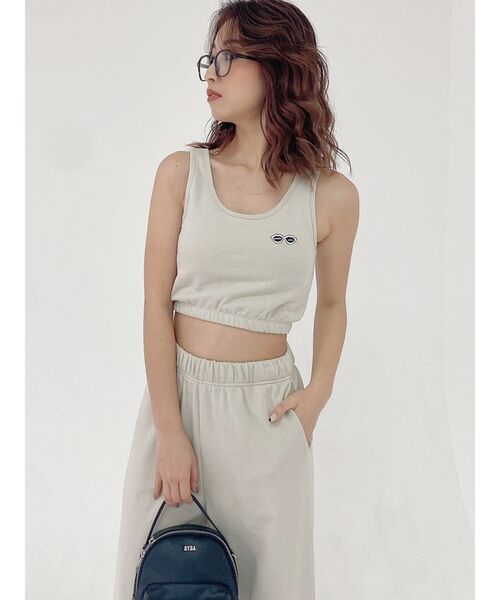 GYDA（ジェイダ）の「【セットアップ着用可】SUNGLASSES PATCHスウェットビスチェ（タンクトップ・レディース・ブラック/ベージュ/アイボリー・FREE）」の6枚目の写真