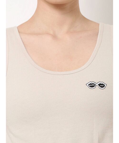 GYDA（ジェイダ）の「【セットアップ着用可】SUNGLASSES PATCHスウェットビスチェ（タンクトップ・レディース・ブラック/ベージュ/アイボリー・FREE）」の19枚目の写真