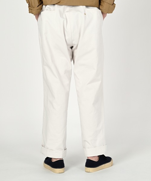 45R（フォーティファイブアール）の「おこめチノの908パンツ 40.5インチ（チノパンツ・レディース・ベージュ/ライトブラウン・40.5）」の9枚目の写真