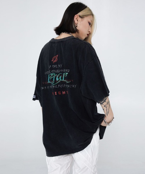 Ressaca(レサーカ)の「オーバーサイズ ロックプリントバンドTシャツ クルーネック(Tシャツ/カットソー・メンズ・ブラック/ベージュ/ブラウン/ブラック系その他/ブルー/ホワイト/ブラック系その他2/ブラック×ピンク・M/L/XL/XXL)」の13枚目の写真