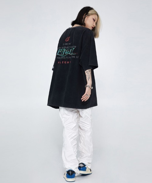 Ressaca(レサーカ)の「オーバーサイズ ロックプリントバンドTシャツ クルーネック(Tシャツ/カットソー・メンズ・ブラック/ベージュ/ブラウン/ブラック系その他/ブルー/ホワイト/ブラック系その他2/ブラック×ピンク・M/L/XL/XXL)」の14枚目の写真