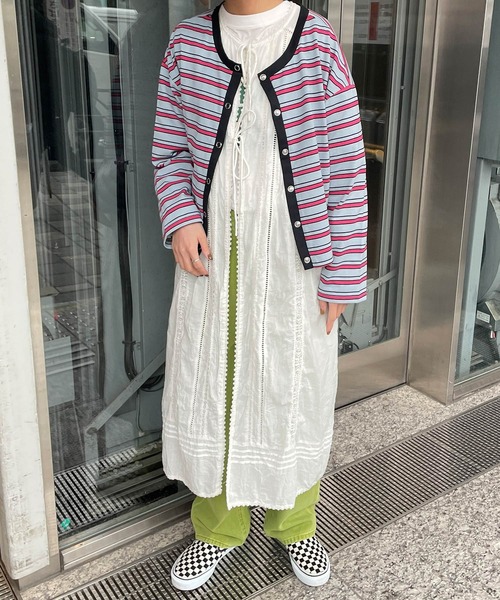 byYOUANCE（バイユアンス）の「マルチボーダースナップボタンカーディガン（カーディガン/ボレロ・レディース・ネイビー/サックスブルー/イエロー/ブルー系その他・FREE）」の5枚目の写真