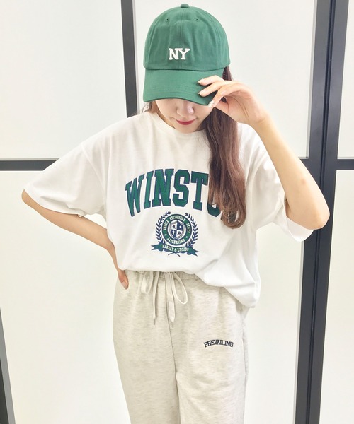 INGNI(イング)の「フロッキーカレッジロゴ半袖Tシャツ(Tシャツ/カットソー・レディース・ネイビー/レッド/グリーン/ホワイト×グリーン/ホワイト×ピンク・M)」の1枚目の写真