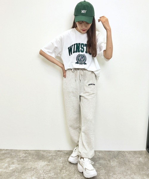 INGNI(イング)の「フロッキーカレッジロゴ半袖Tシャツ(Tシャツ/カットソー・レディース・ネイビー/レッド/グリーン/ホワイト×グリーン/ホワイト×ピンク・M)」の9枚目の写真