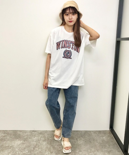 INGNI(イング)の「フロッキーカレッジロゴ半袖Tシャツ(Tシャツ/カットソー・レディース・ネイビー/レッド/グリーン/ホワイト×グリーン/ホワイト×ピンク・M)」の8枚目の写真
