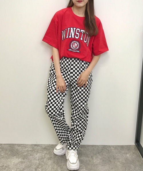 INGNI(イング)の「フロッキーカレッジロゴ半袖Tシャツ(Tシャツ/カットソー・レディース・ネイビー/レッド/グリーン/ホワイト×グリーン/ホワイト×ピンク・M)」の6枚目の写真