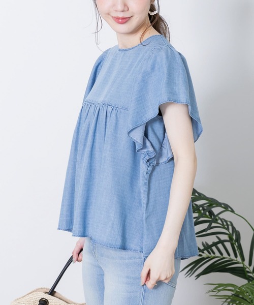 URBAN RESEARCH Sonny Label（アーバンリサーチサニーレーベル）の「フレアスリーブデニムブラウス（シャツ/ブラウス・レディース・インディゴブルー/ライトインディゴブルー・FREE）」の7枚目の写真