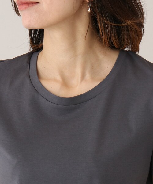 UNTITLED(アンタイトル)の「【接触冷感】アイスクリアコットンTシャツ(Tシャツ/カットソー・レディース・オフホワイト/ブラック/ダークグレー・44/02/04/48/00)」の8枚目の写真