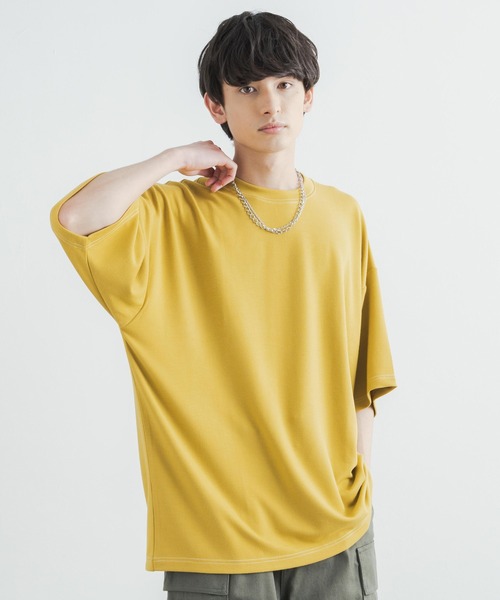 Rocky Monroe(ロッキーモンロー)の「オーバーサイズ 接触冷感 クールダンボール配色ステッチクルーネックTシャツ(Tシャツ/カットソー・メンズ・ホワイト/チャコールグレー/ライトグレー/ブラック/パープル/マスタード/ブルーグリーン/ライトベージュ・M/L)」の1枚目の写真