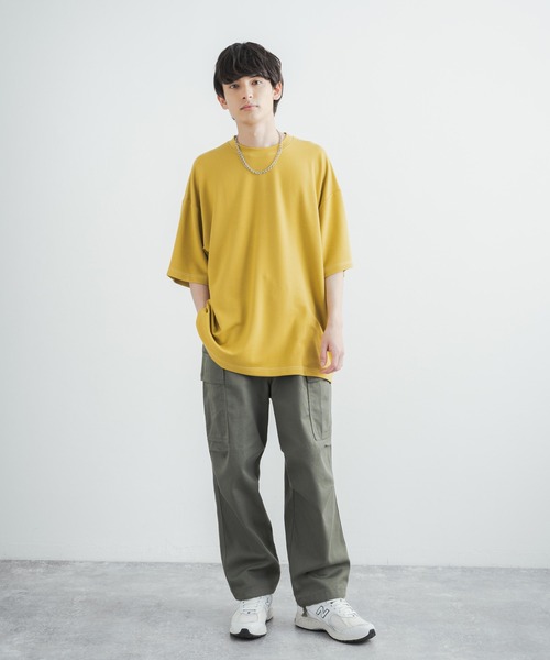 Rocky Monroe(ロッキーモンロー)の「オーバーサイズ 接触冷感 クールダンボール配色ステッチクルーネックTシャツ(Tシャツ/カットソー・メンズ・ホワイト/チャコールグレー/ライトグレー/ブラック/パープル/マスタード/ブルーグリーン/ライトベージュ・M/L)」の16枚目の写真