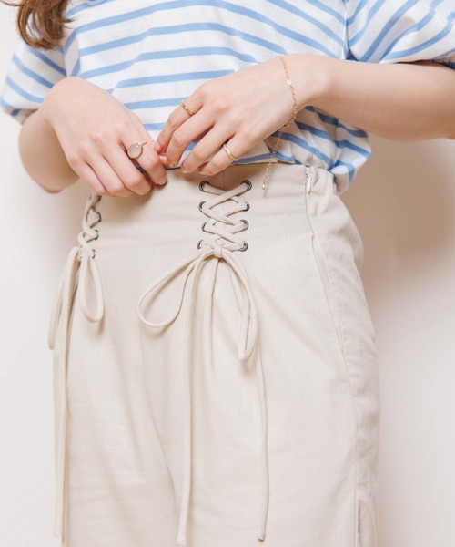 flower(フラワー)の「マリンレースアップパンツ(スラックス・レディース・アイボリー/ネイビー・FREE)」の4枚目の写真