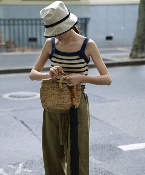 MANGROVE（マングローブ）の「デザインストラップニットキャミソール（キャミソール・レディース・ネイビー/アイボリー/ホワイト×レッド/ホワイト×ネイビー・FREE）」の10枚目の写真