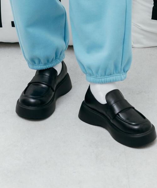 CITEN(シテン)の「<CITEN>ボリュームソール ローファー(ローファー・レディース・ホワイト/ブラック・M/L)」の9枚目の写真