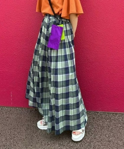 RODEO CROWNS WIDE BOWL(ロデオクラウンズワイドボウル)の「リラックスチェックスカーチョ(その他パンツ・レディース・オレンジ系その他/イエロー系その他/グリーン系その他・FREE)」の2枚目の写真