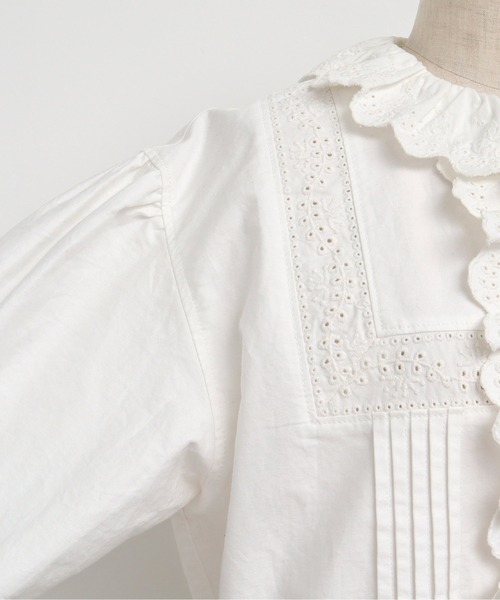 Malle(マル)の「malle オックス カットワーク刺繍 ブラウス(シャツ/ブラウス・レディース・ホワイト/ブラック・FREE)」の19枚目の写真