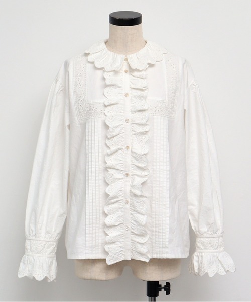 Malle(マル)の「malle オックス カットワーク刺繍 ブラウス(シャツ/ブラウス・レディース・ホワイト/ブラック・FREE)」の15枚目の写真