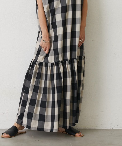 Shelly island(シェリーアイランド)の「アソートチェックロングワンピース(ワンピース・レディース・ブラック・M)」の8枚目の写真