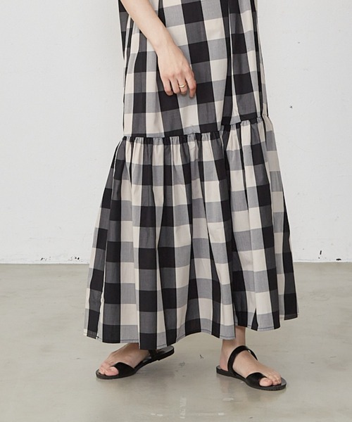 Shelly island(シェリーアイランド)の「アソートチェックロングワンピース(ワンピース・レディース・ブラック・M)」の22枚目の写真