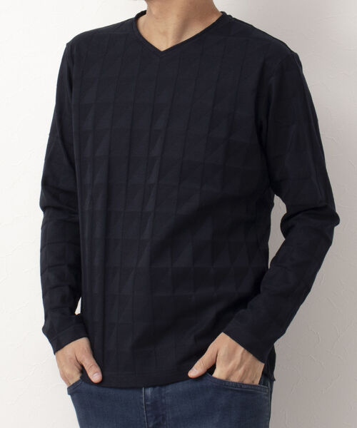 Stutostein Nolley's(シュテットシュタインノーリーズ)の「幾何学リンクスVネック長袖Tシャツ ロンT(Tシャツ/カットソー・メンズ・ホワイト/ブラック/ネイビー・L/M/S/XL)」の3枚目の写真