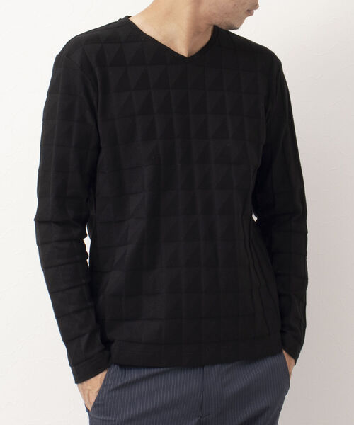 Stutostein Nolley's(シュテットシュタインノーリーズ)の「幾何学リンクスVネック長袖Tシャツ ロンT(Tシャツ/カットソー・メンズ・ホワイト/ブラック/ネイビー・L/M/S/XL)」の2枚目の写真