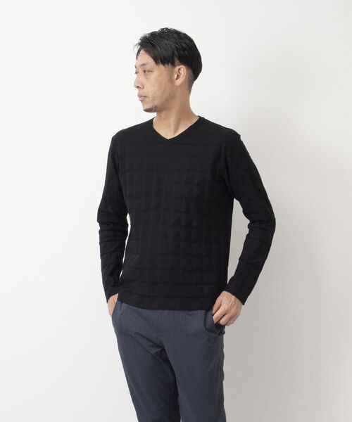 Stutostein Nolley's(シュテットシュタインノーリーズ)の「幾何学リンクスVネック長袖Tシャツ ロンT(Tシャツ/カットソー・メンズ・ホワイト/ブラック/ネイビー・L/M/S/XL)」の5枚目の写真