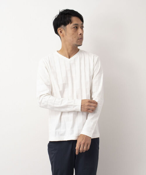 Stutostein Nolley's(シュテットシュタインノーリーズ)の「幾何学リンクスVネック長袖Tシャツ ロンT(Tシャツ/カットソー・メンズ・ホワイト/ブラック/ネイビー・L/M/S/XL)」の11枚目の写真