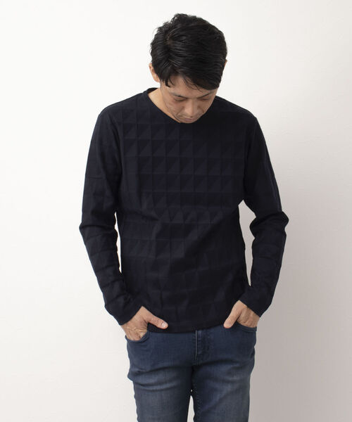 Stutostein Nolley's(シュテットシュタインノーリーズ)の「幾何学リンクスVネック長袖Tシャツ ロンT(Tシャツ/カットソー・メンズ・ホワイト/ブラック/ネイビー・L/M/S/XL)」の15枚目の写真