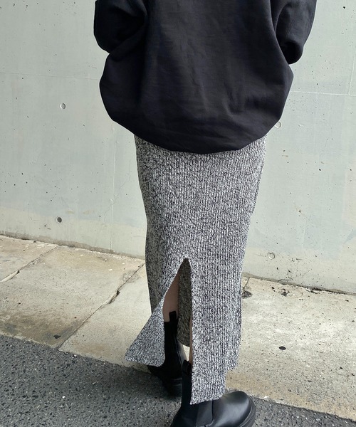 y/m by RIKA(イムバイリカ)の「バルキーミックスナロースカート(スカート・レディース・ブラック/イエロー・FREE)」の7枚目の写真