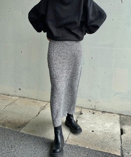 y/m by RIKA(イムバイリカ)の「バルキーミックスナロースカート(スカート・レディース・ブラック/イエロー・FREE)」の11枚目の写真